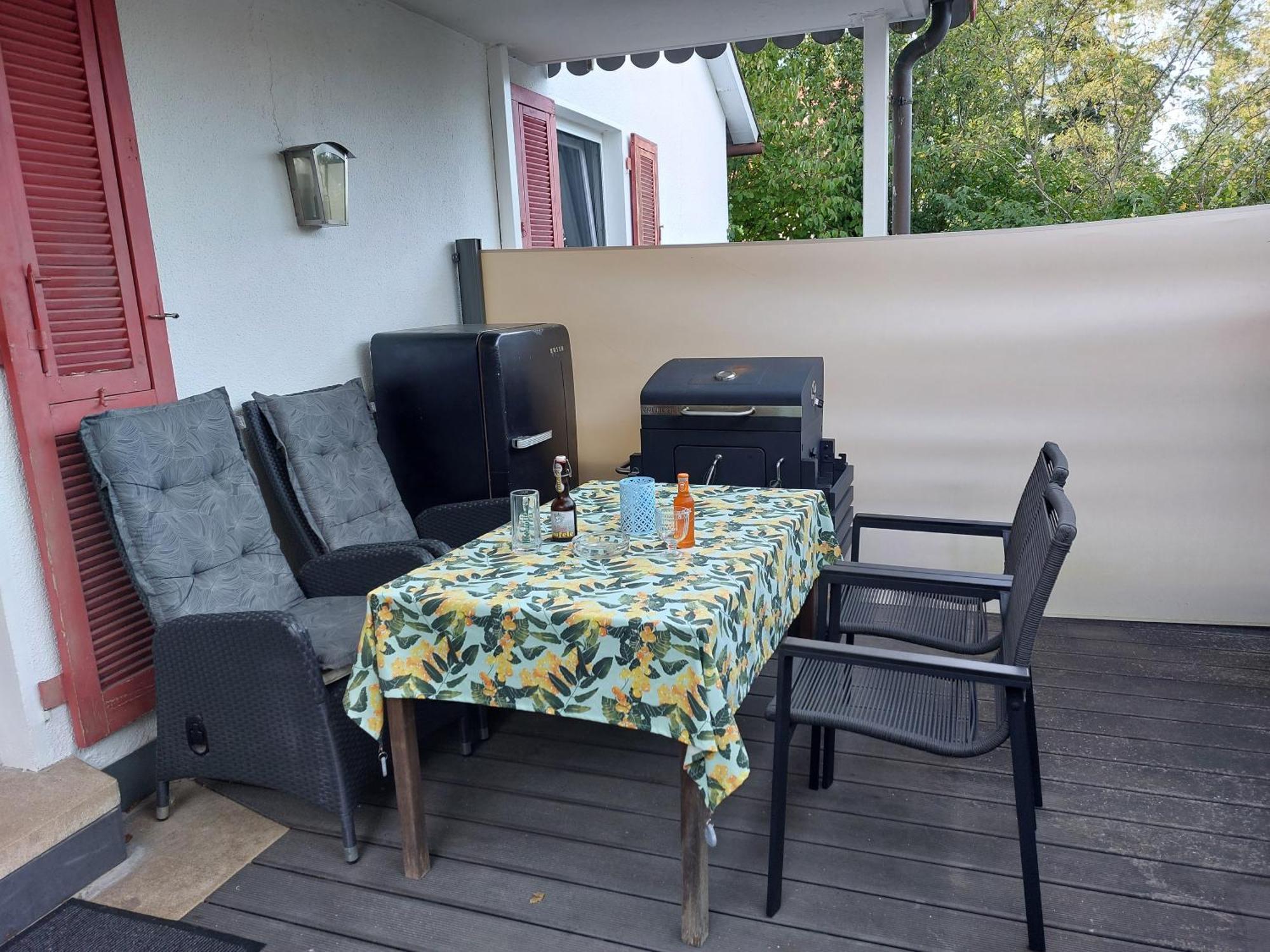 Nagoldtal - Grosse Fewo Mit Terrasse المظهر الخارجي الصورة